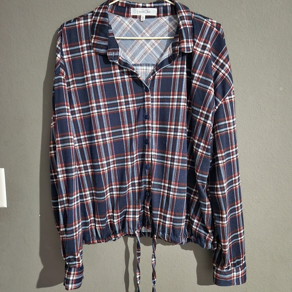 Long sleeve shirt by Eden & Olivia